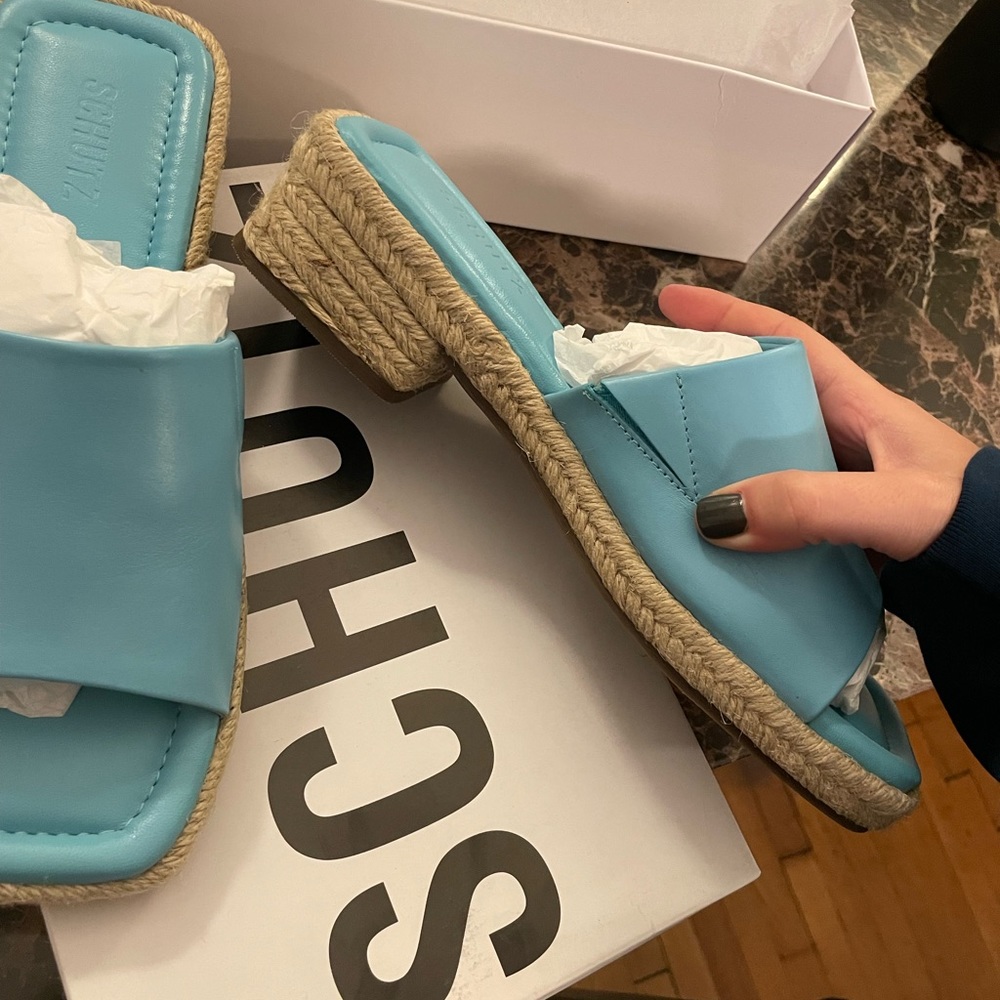 Schutz sandal